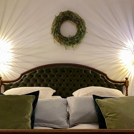 Sonnenhof 1737 - Ferienzimmer & Apartments Barbelroth Extérieur photo