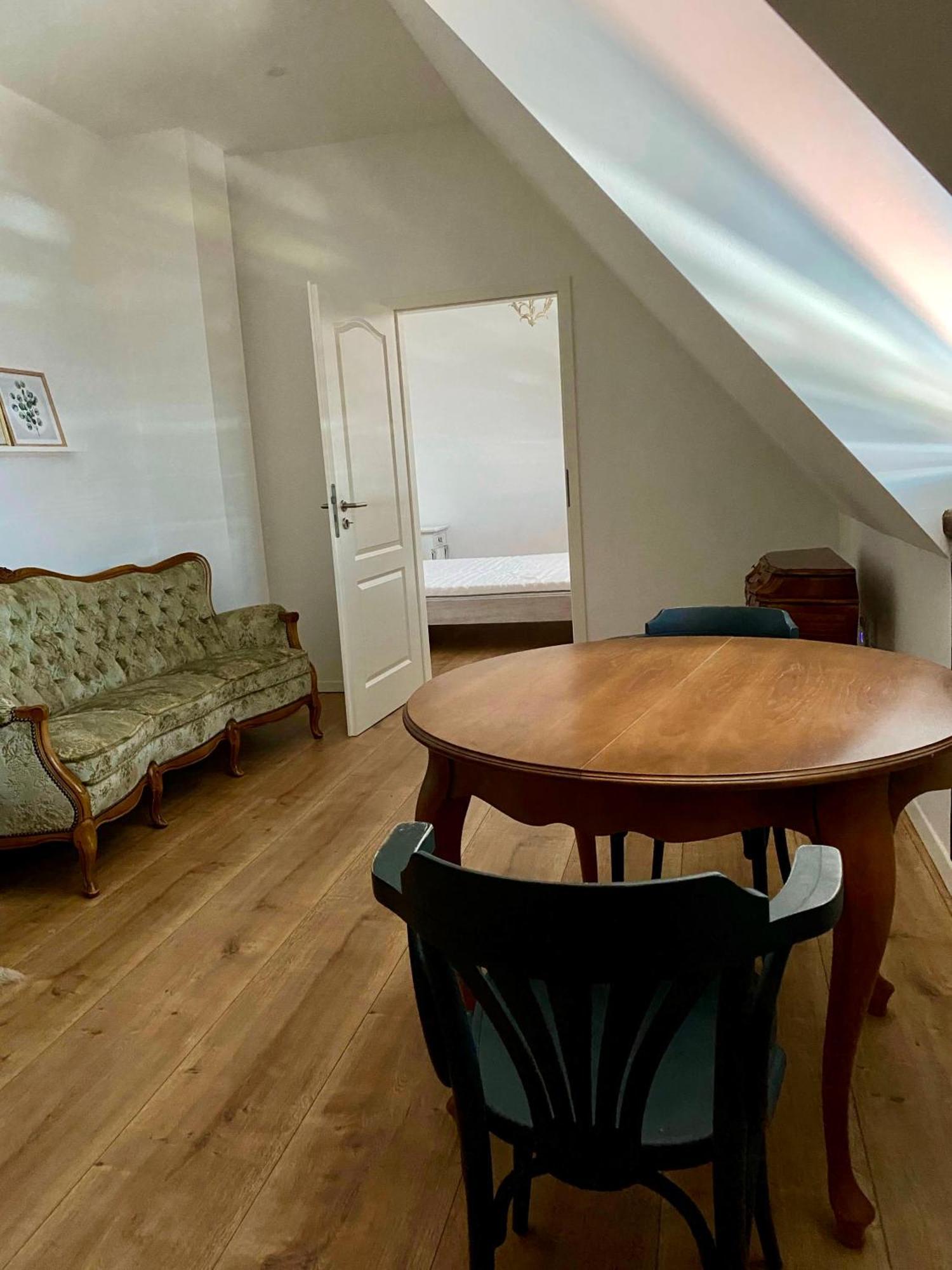 Sonnenhof 1737 - Ferienzimmer & Apartments Barbelroth Extérieur photo