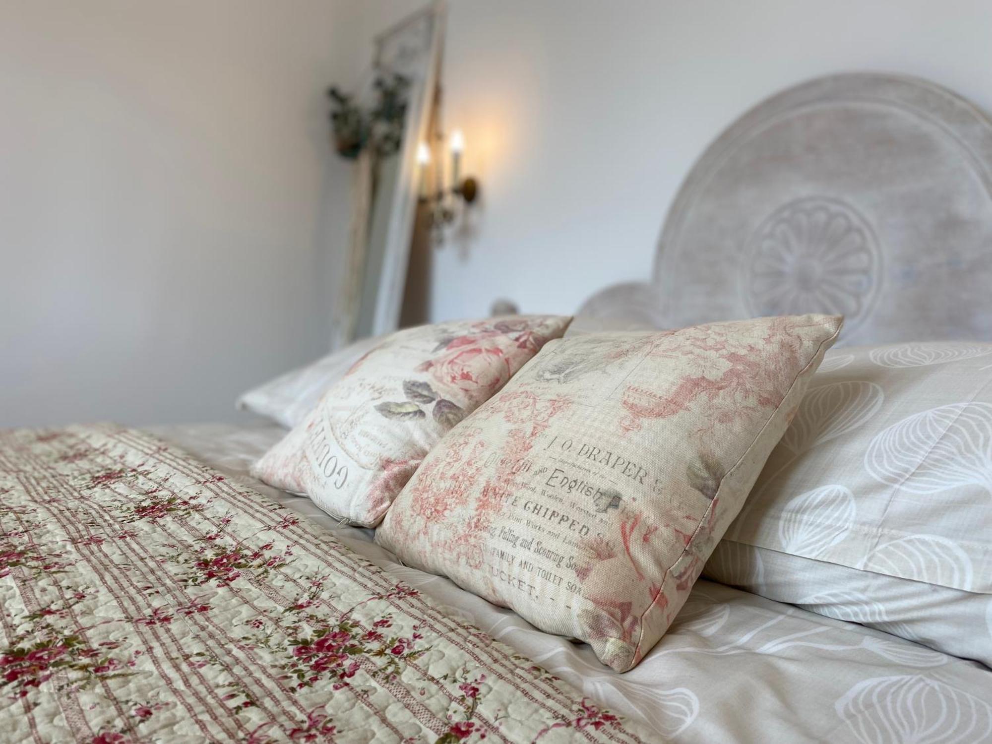 Sonnenhof 1737 - Ferienzimmer & Apartments Barbelroth Extérieur photo
